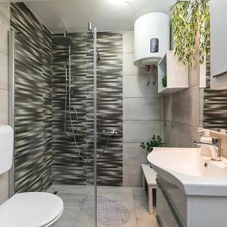Apartment Palatino *